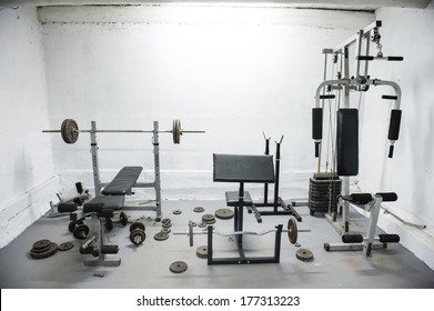 An Image Of Amateur Home Gym