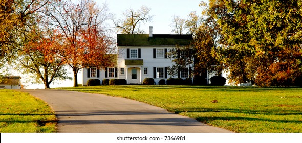 Image Of A Beautiful Country Home In Southern America