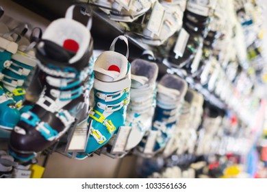 Image of boots for skiing selling in sport shop