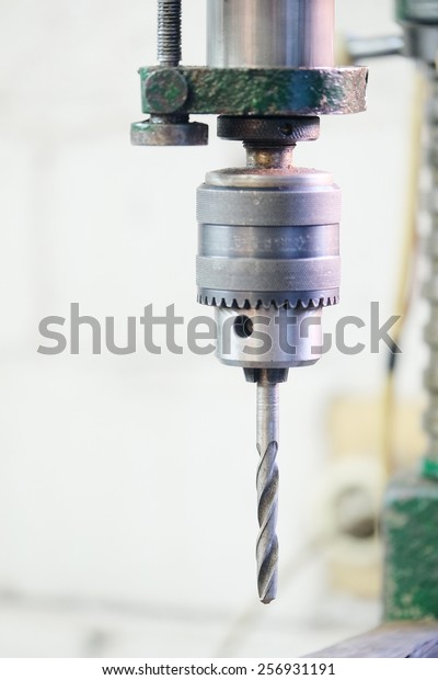 The image of drilling machine\
