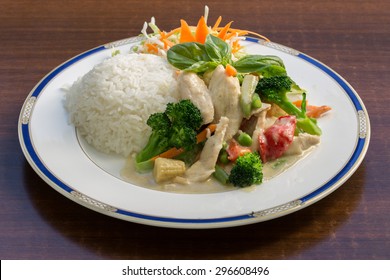 Image Of Green Curry Stir Fry With Rice