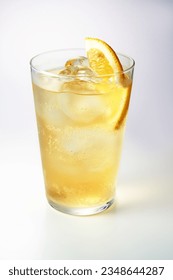Image of highball and soda split