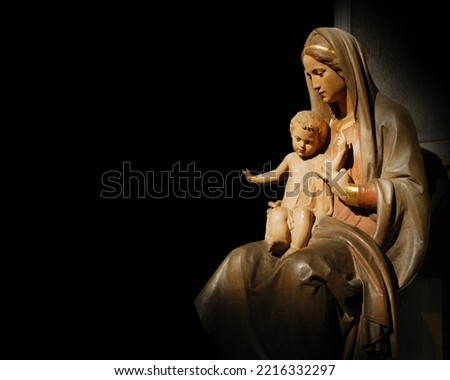 An image of holy Mary with baby Jesus