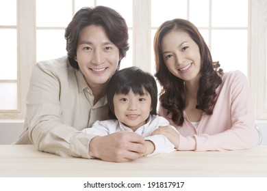 The Image Of Korean Family