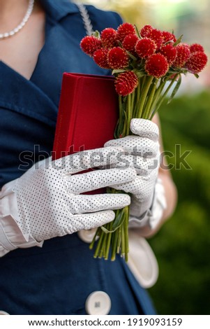 eleganе image, lady with red flower