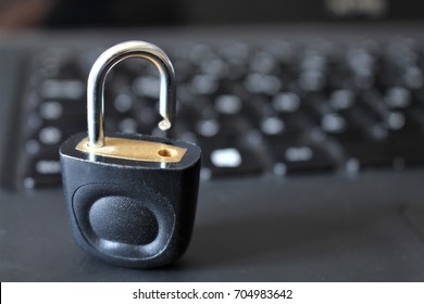 An image of lock and a computer