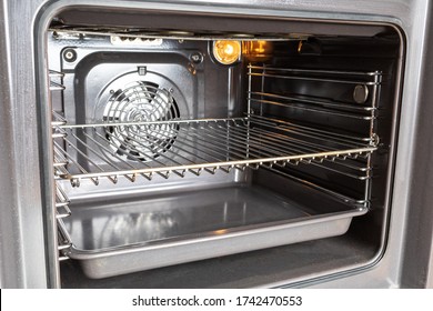 24,800 Oven Inside Stock Photos, Images & Photography | Shutterstock