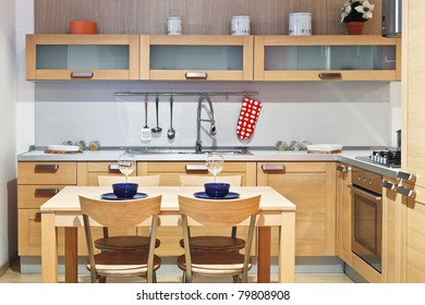Image Modern Wood Kitchen Table 260nw 79808908 