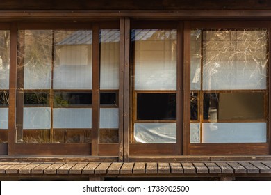 縁側 日本 夏 の画像 写真素材 ベクター画像 Shutterstock