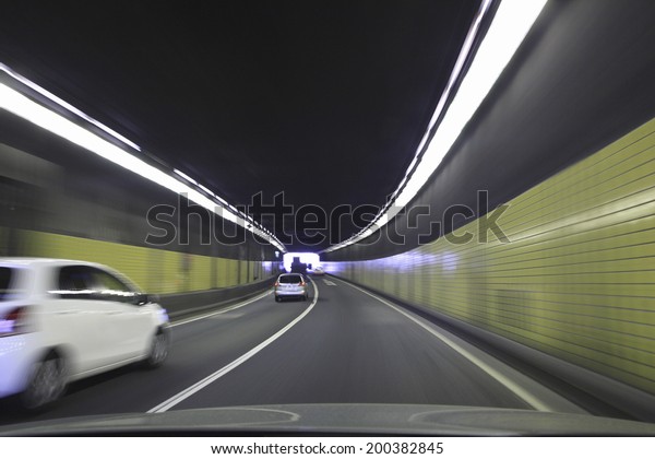 An Image of Running\
Car