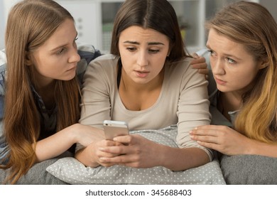 Image Of Sad Girl And Teenage Break Up Via Text