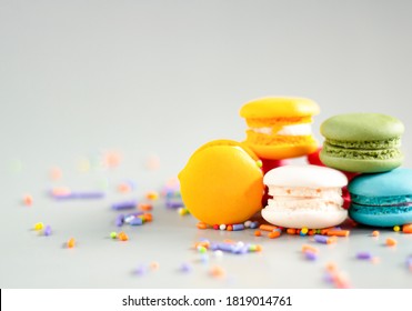 Image select focus close up macaron dessert is a sweet food or bakery, cake, biscuit, sprinkled with small toffee grades of various colors with copy space for text.