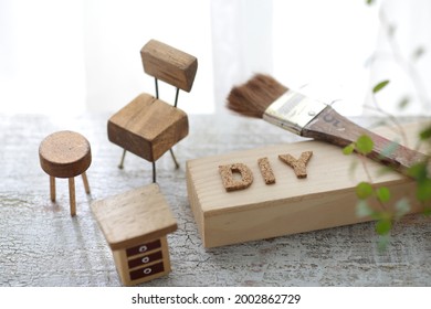 Image of starting DIY using small wood through the curtain that the light shines