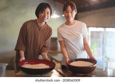 Image Of A Woman Making Soba Noodles 