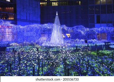 60,528 Christmas in japan Images, Stock Photos & Vectors | Shutterstock