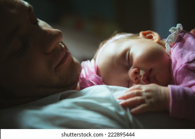 Papa Y Bebe Imagenes Fotos De Stock Y Vectores Shutterstock