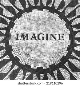 Imagine Sign In New York Central Park, John Lenon Memorial