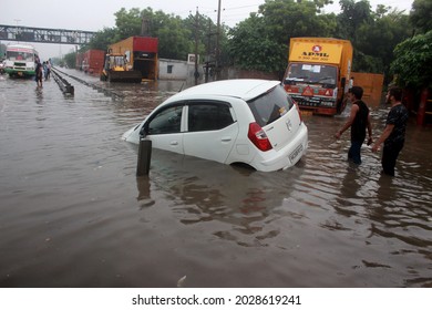 Impact Of Climate Change. After Heavy Rain Waterlogging Like Flood On Delhi - Gurgaon - Jaipur Expressway In Millennium City Gurgaon. Haryana, India. August 21, 2021.