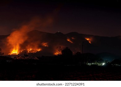 The impact of El Niño causing forest fires in Thailand . air pollution, the PM 2.5 dust value exceeds the standard value. causing widespread damage