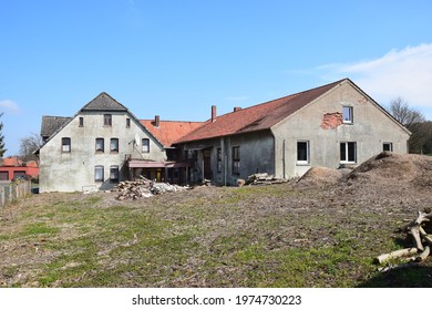 Impact Of Rural Structural Change: Ruin Of An Old Village Inn 