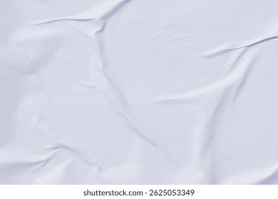 Imperfecto fondo de papel blanco pegado que ofrece una estética urbana cruda.