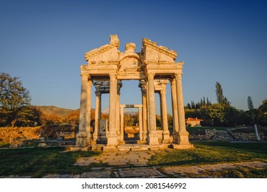 
The Important Center Of The Hellenistic Period In Aydın Is Aphrodisias.