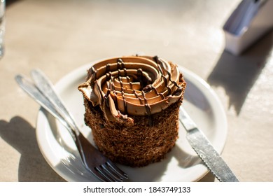 Incredible Chocolate Cake, For Snack