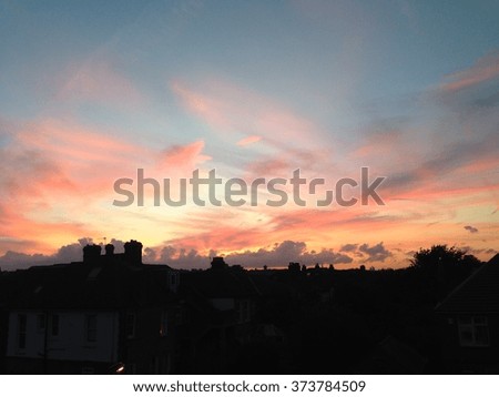 Incredible sunset over  summery London!