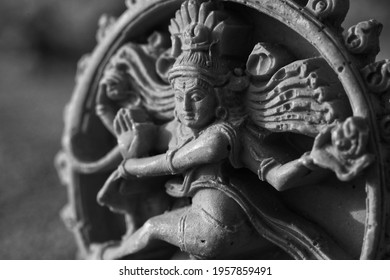 India, 17 April, 2021 : Idol of lord Nataraja, Lord Nataraja, God Shiva, Hindu god idol.