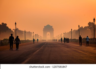 India Gate, New Delhi, October-2018:  Silhouette Of Triumphal Arch Architectural Style War Memorial During Hazy Morning. Pollution Level Rises And Causes Smog In Autumn Season Due Stagnant Winds.