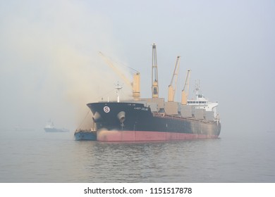 India, Mumbai, 10 February 2018, Smog Around Mumbai