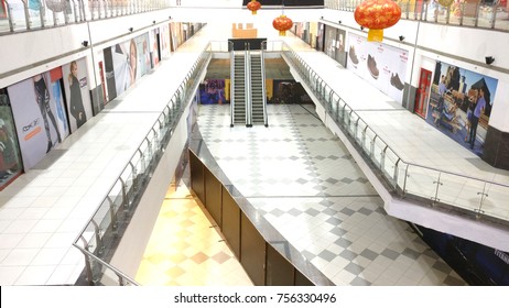 India , Noida - 15 Nov, 2017:  Empty Shopping Mall Background