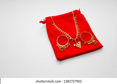 916 Gold Images Stock Photos Vectors Shutterstock