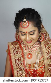 Indian BRIDAL Makeup , Bridal Makeup Hairstyle , Latest Indian Bridal Makeup . Wedding Makeup Images