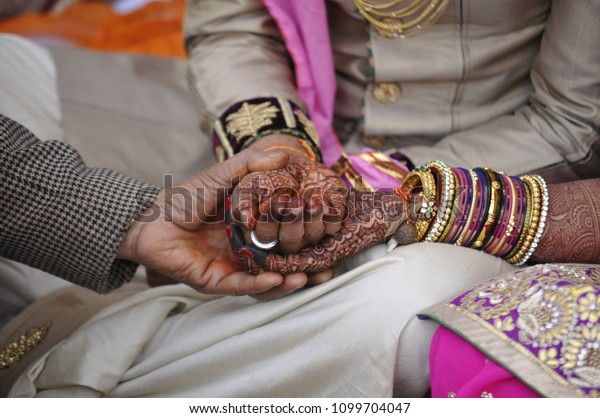 Indian Bride Groom Taking Wedding Vows Stock Photo Edit Now