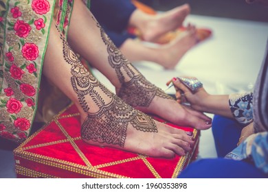 Indian Bride's Wedding Henna Mehendi Mehndi Feet Close Up