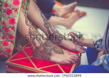 Indian bride's wedding henna mehendi mehndi feet close up