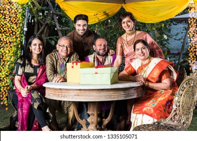 Indian Wedding Couple Images Stock Photos Vectors Shutterstock