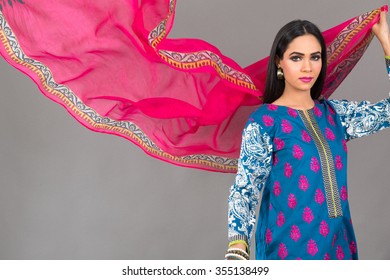 Indian female Fashion Model posing for eastern Clothes - Shutterstock ID 355138499