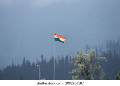 Indian Flag Gulmarg Valley Kashmir Stock Photo 2092986187 | Shutterstock