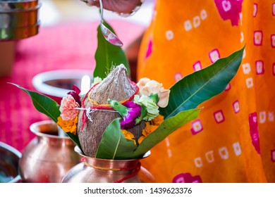 Indian Hindu Wedding Pre Wedding Ceremonial Stock Photo 1439623376 ...