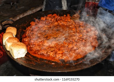 Indian Masala Kheema Pav Or Khima Or Dry Spicy Minced Meat Usually Served With Bread, Street Food In Indian Ramadan Market In Shivaji Nagar Bengaluru. Muslim Big Food Festival Iftar Party.