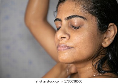 Indian Mexican Lady Bathing  Hair Wash Her Hairs Massaging Hair And Body With Hands Visible Soap Lather Water Dripping From Her Nude Body Posing With Smiling Face Posing Her Long Black Hairs In Corona