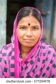 4,074 Village woman saree Images, Stock Photos & Vectors | Shutterstock