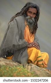 Indian Monk Sadhu Meditation Mountains Stock Photo 1532247206 ...