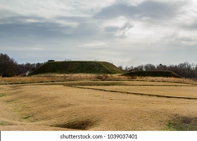 26 Ocmulgee mounds national historical park Images, Stock Photos ...