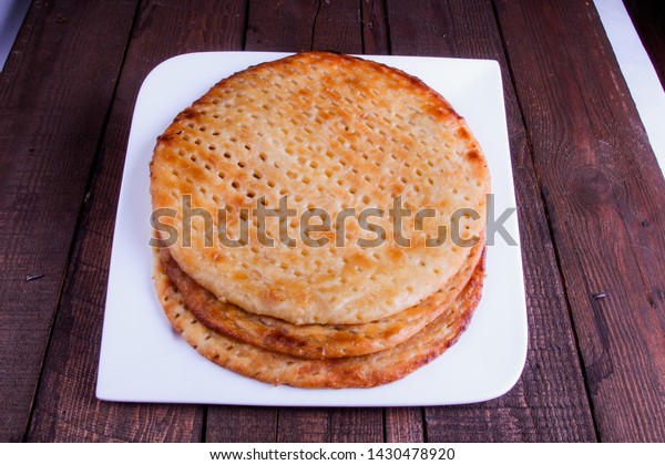 Indian Pakistani Cuisine Roti Tandoori Naan Stock Photo Edit Now