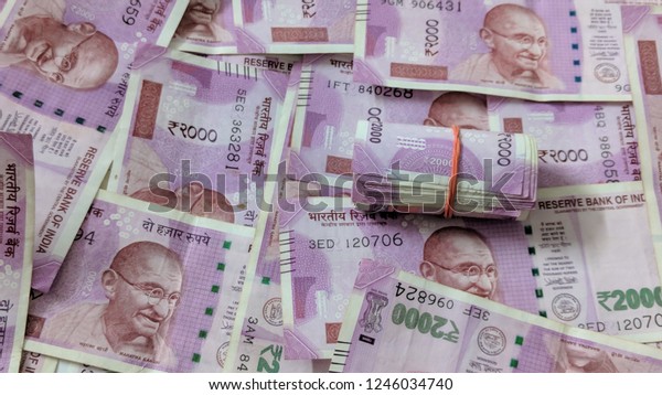 Indian Rupees 2000 Rupees Note Stock Photo 1246034740 | Shutterstock