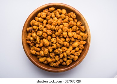 Indian Spiced Coated Fried And Crunchy Masala Peanut. Popular Namkeen Snack. Served In Plate Of Bowl. Selective Focus