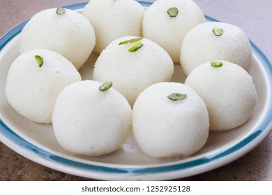 Indian Sweet Rasgulla Know Rosogolla Roshogolla Stock Photo 1252925128 ...